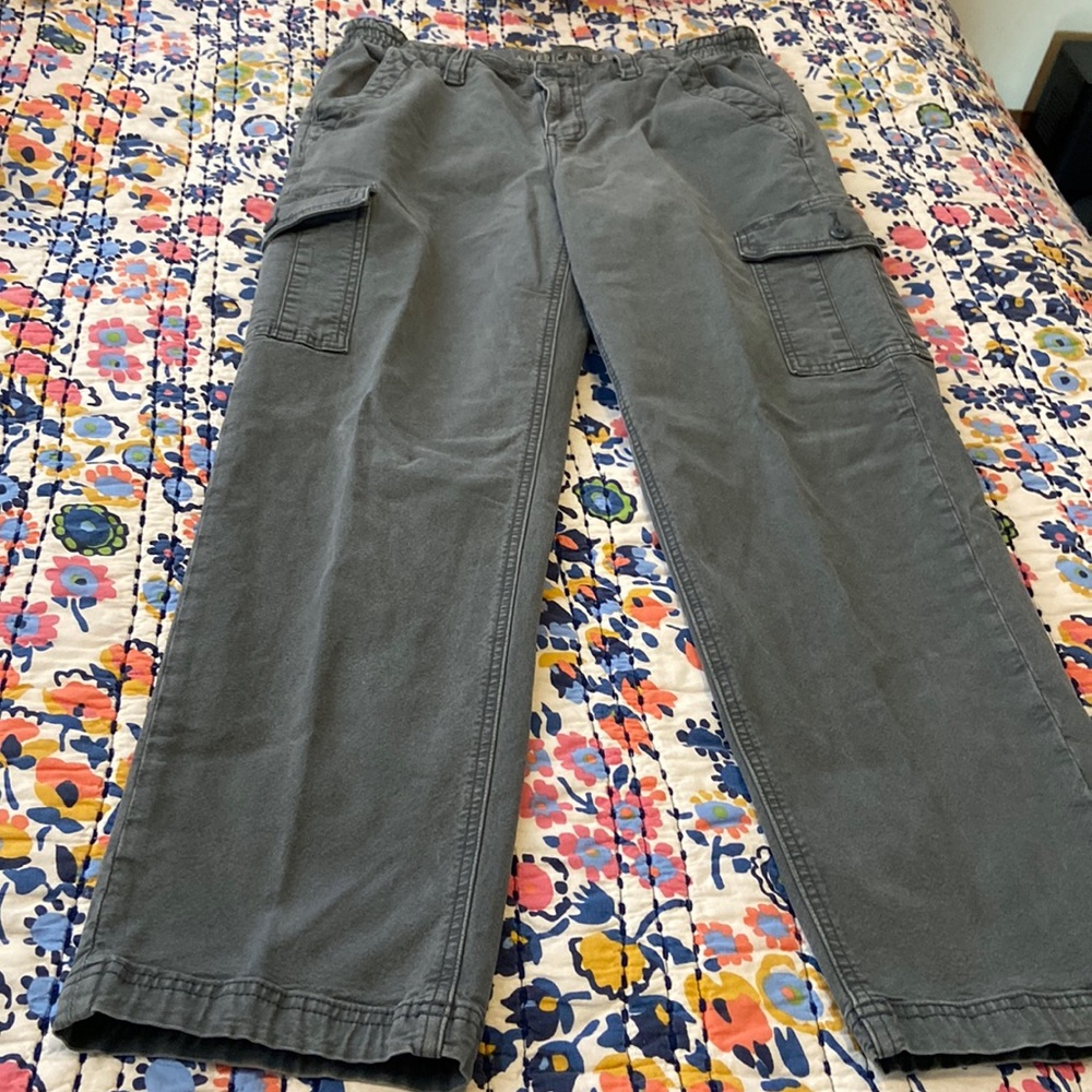 American Eagle cargo pants